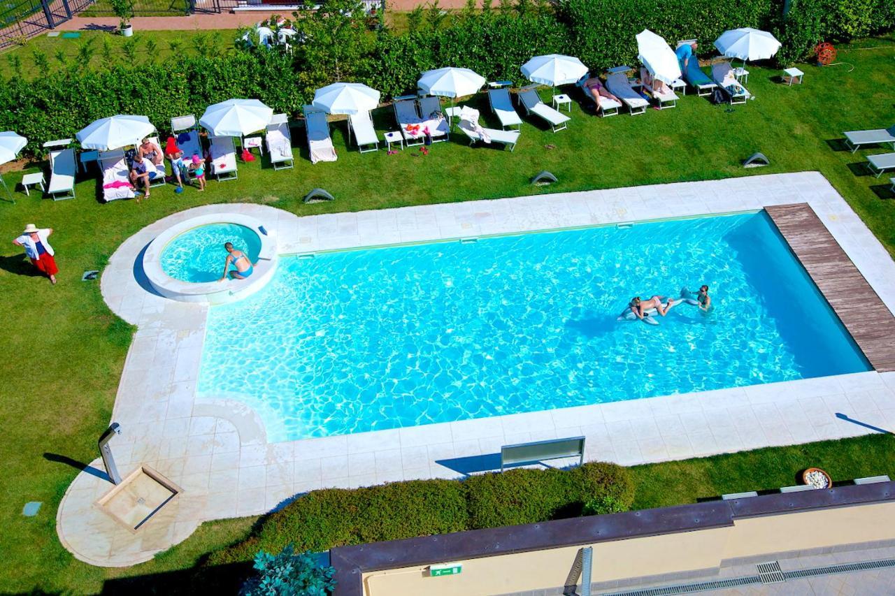 Hatelier Garda Home By Enjoy Garda Hotel Peschiera del Garda Extérieur photo