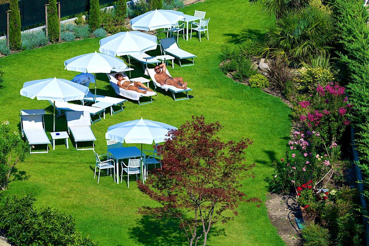 Hatelier Garda Home By Enjoy Garda Hotel Peschiera del Garda Extérieur photo