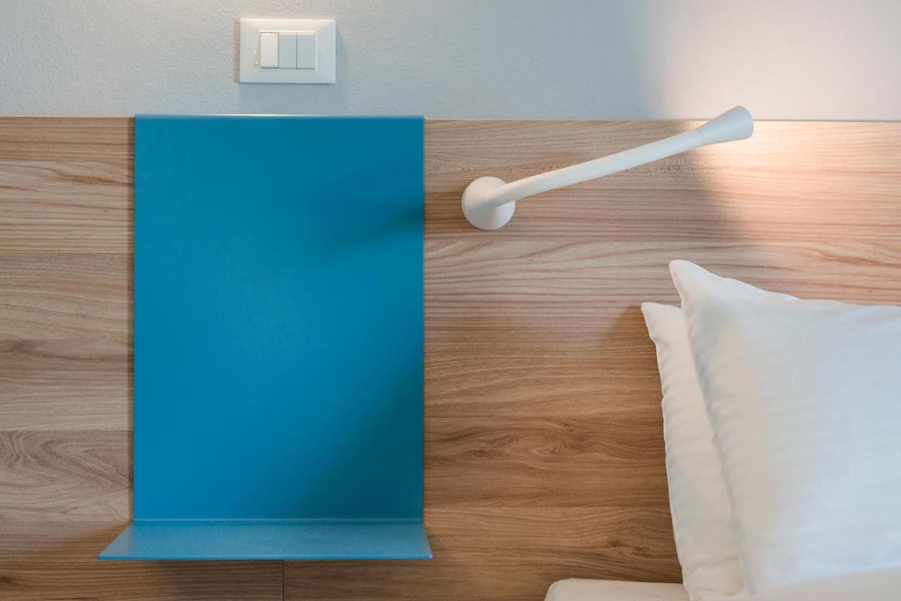 Hatelier Garda Home By Enjoy Garda Hotel Peschiera del Garda Extérieur photo