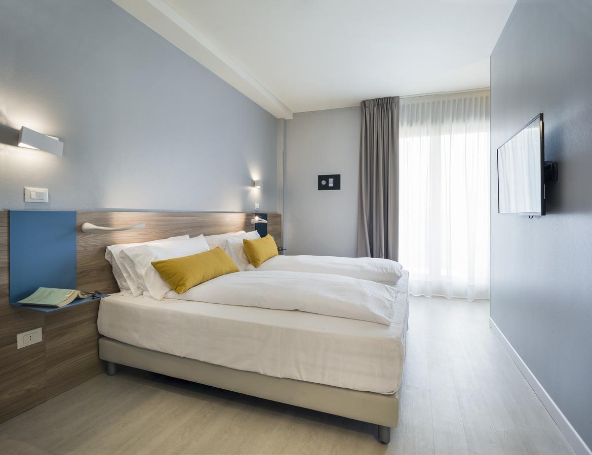 Hatelier Garda Home By Enjoy Garda Hotel Peschiera del Garda Extérieur photo