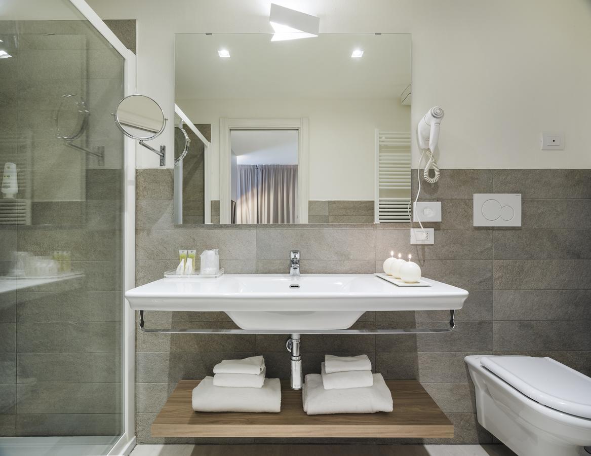 Hatelier Garda Home By Enjoy Garda Hotel Peschiera del Garda Extérieur photo