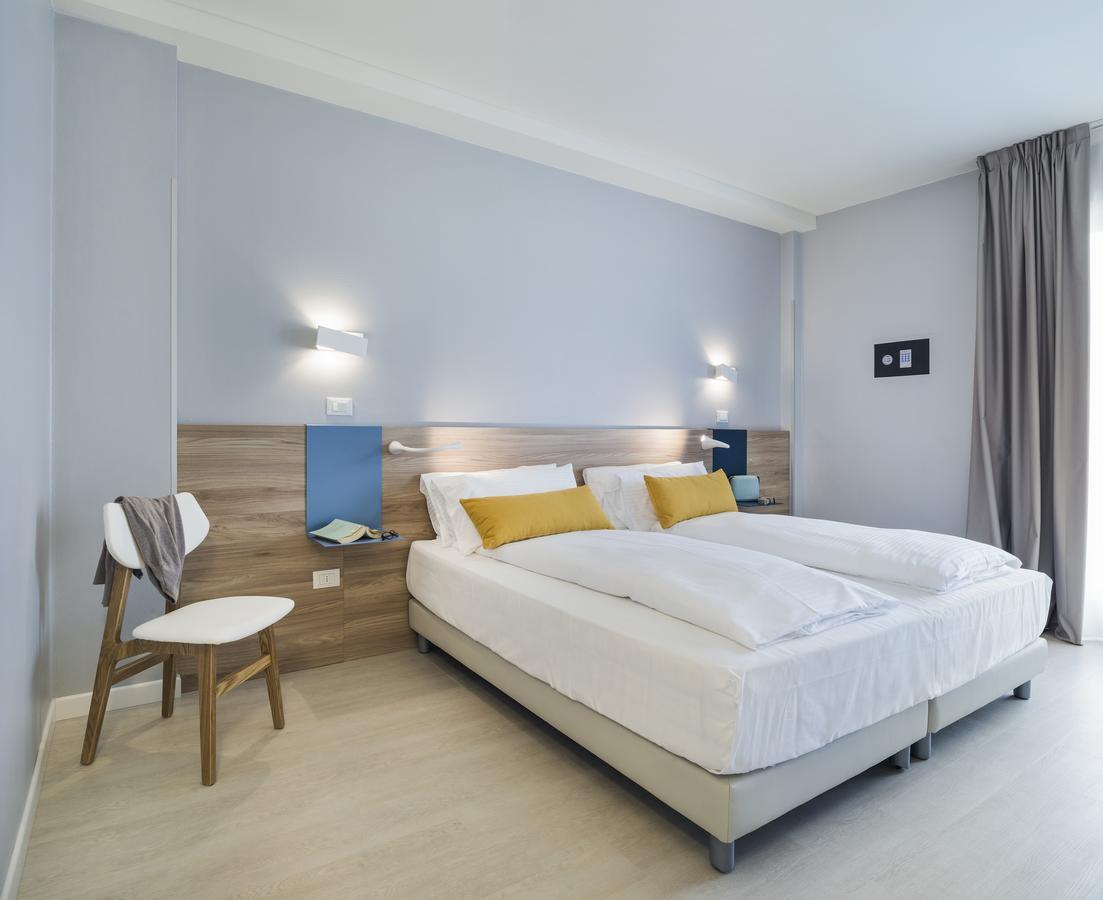 Hatelier Garda Home By Enjoy Garda Hotel Peschiera del Garda Extérieur photo