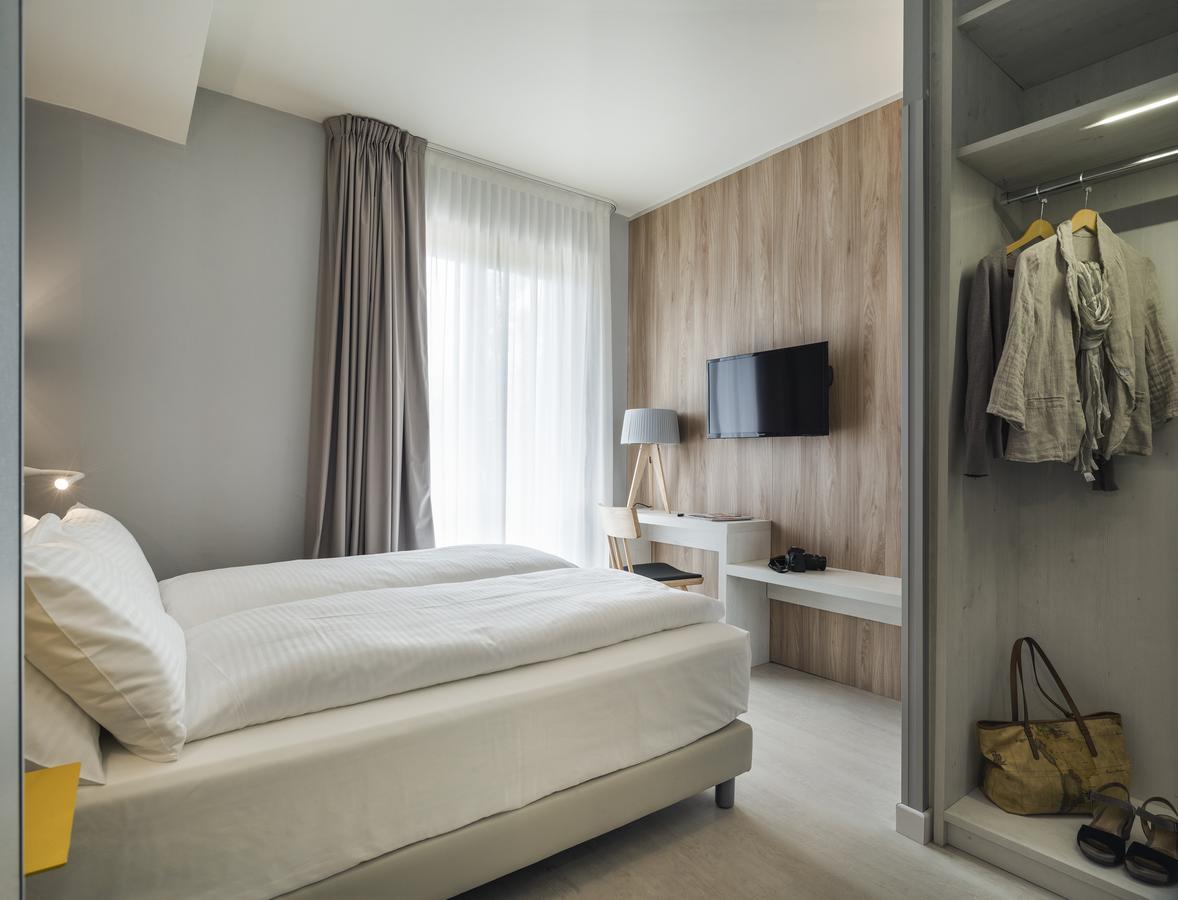 Hatelier Garda Home By Enjoy Garda Hotel Peschiera del Garda Extérieur photo
